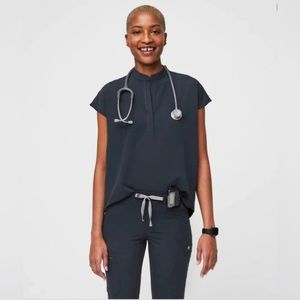 Brand NWT FIGS SCRUBS Rafela/Zamora